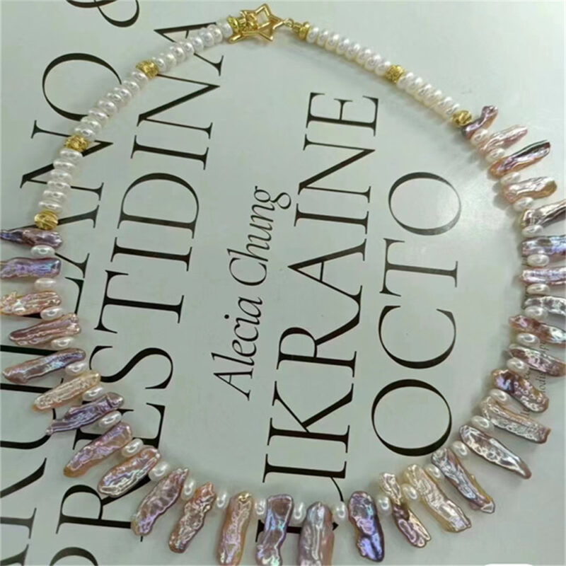 European and American style pearl necklace, unfolds your beauty