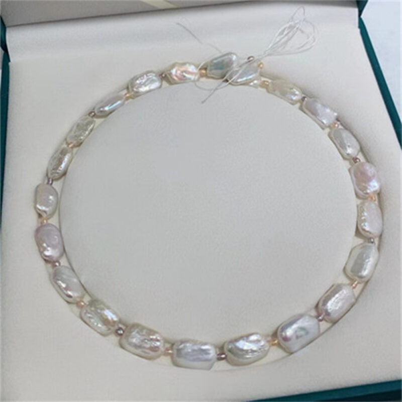 Elegance Eternal - Pearl Bracelet