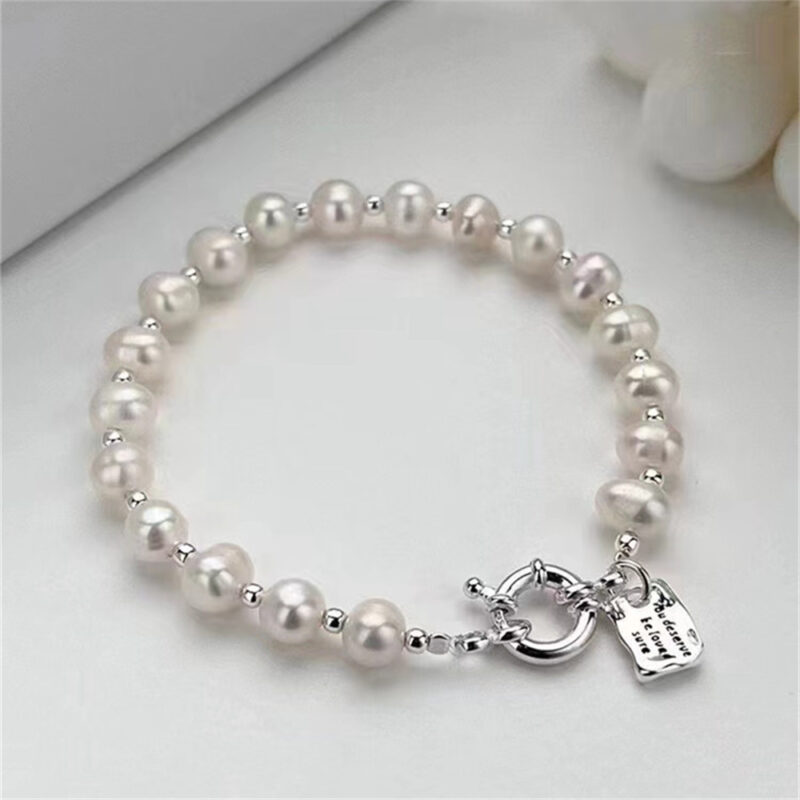 Elegance Eternal - Pearl Bracelet