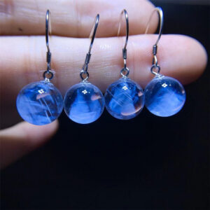European and American trends: The mysterious magic of crystal necklaces