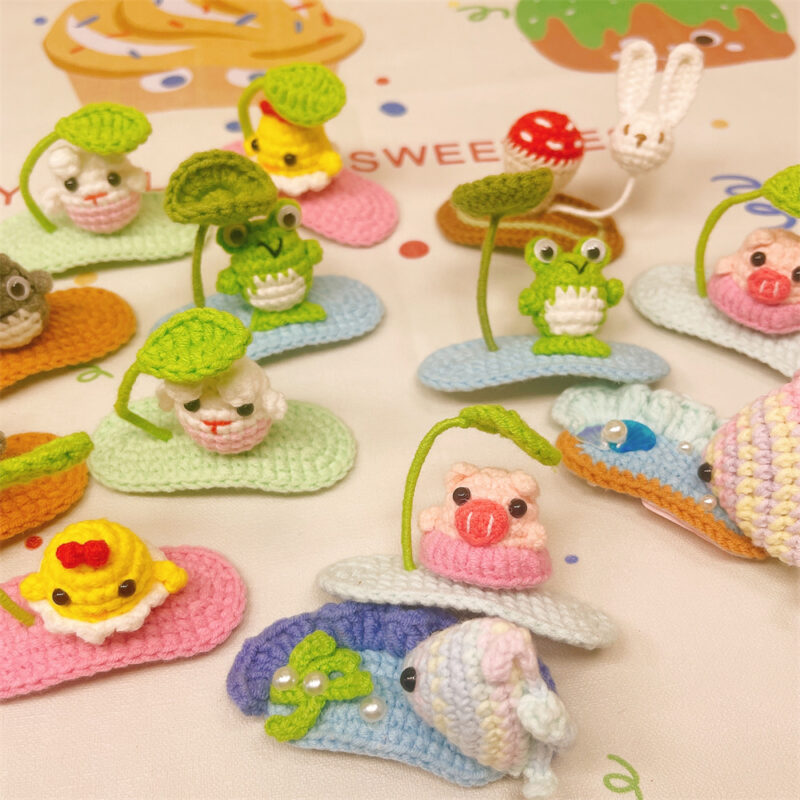 Multiple Hair Clips with Three-Dimensional rain-dodging animals and beautiful tropical fish, Colorful Christmas Tree