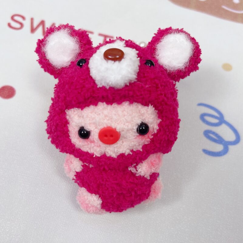 微信图片_20240808164855 Cute cross-dressing piggy girl