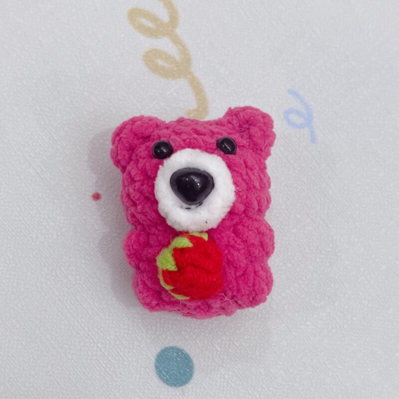 微信图片_20240814171045 Handmade crochet cute little fudge series, small and very cute, there are Winnie Bear, Kuromi, Koala, little whale and so on!